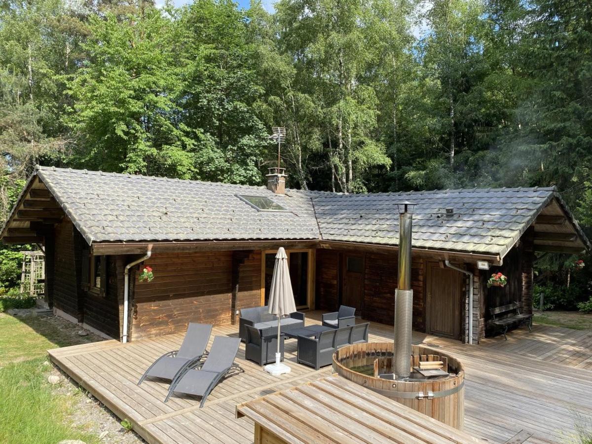 Le Fishing Lodge Chalet En Bois Avec Bain Nordique لابْريسْ المظهر الخارجي الصورة
